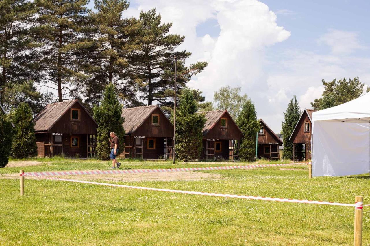 Cejch - Rekreacni Areal S Restauraci Otel Kněžmost Dış mekan fotoğraf
