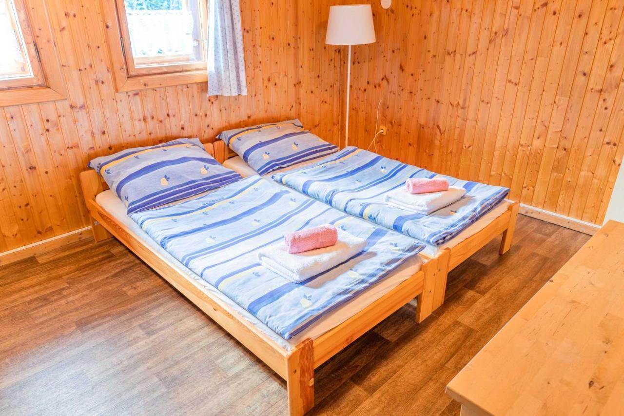 Cejch - Rekreacni Areal S Restauraci Otel Kněžmost Dış mekan fotoğraf